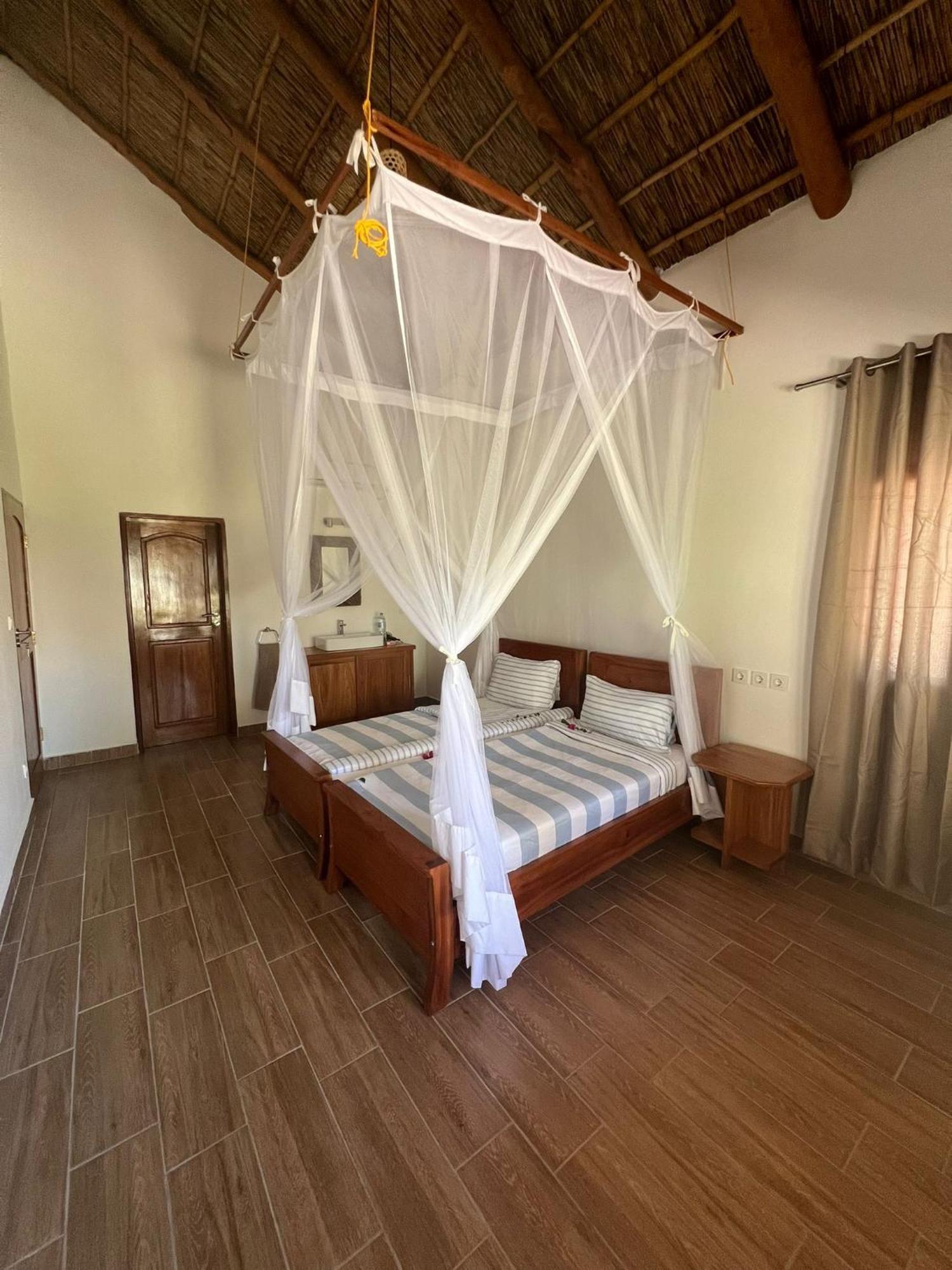 וילנקולוס Vilancool Beach Resort מראה חיצוני תמונה