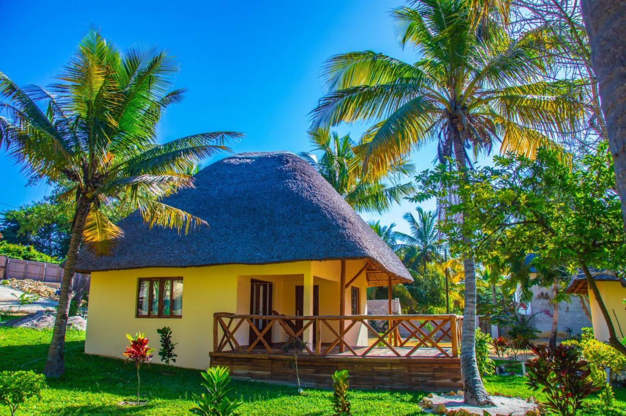 וילנקולוס Vilancool Beach Resort מראה חיצוני תמונה