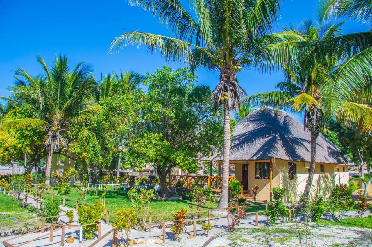 וילנקולוס Vilancool Beach Resort מראה חיצוני תמונה